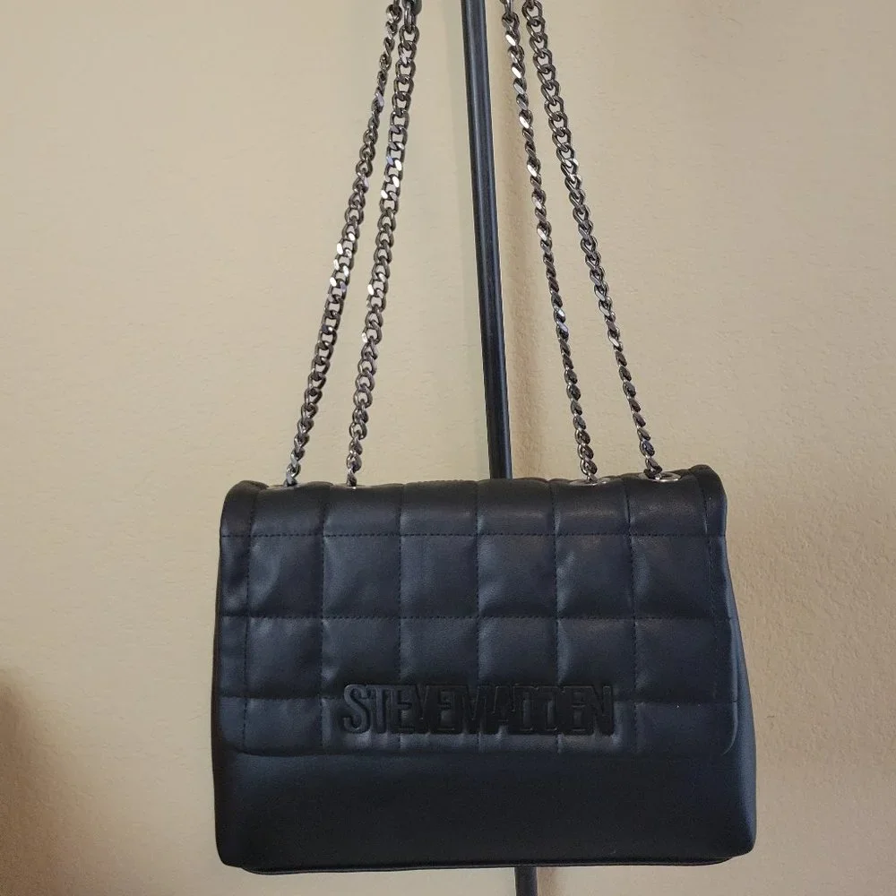 Steve Madden steve madden